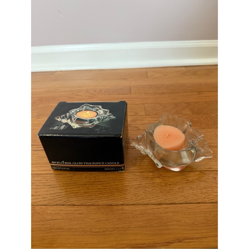 Avon Vintage Coral Glow Tropical Breeze Fragrance Candle - New in Box